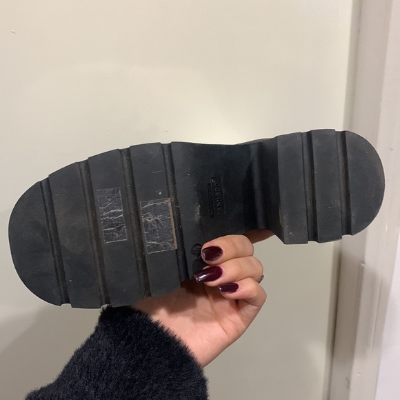 white booties - Picture 4 of 4